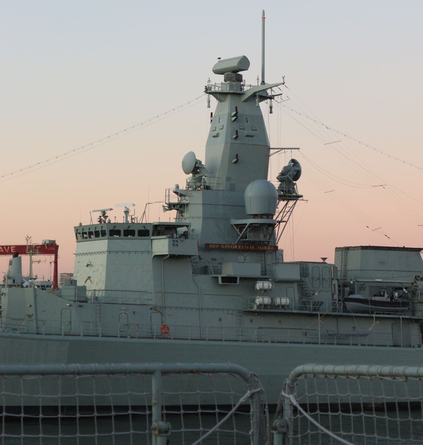 Marinha's ship
